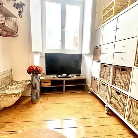 아파트 Alfama Modern Cosy *